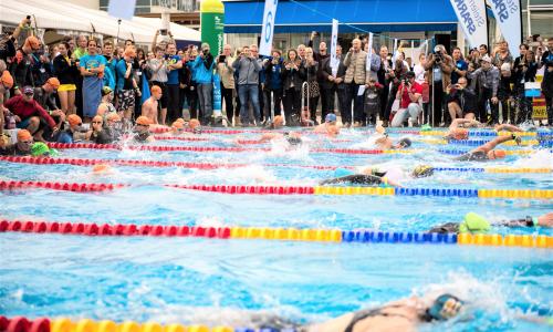 Parktherme 24-Stunden-Schwimmen Thumbnail