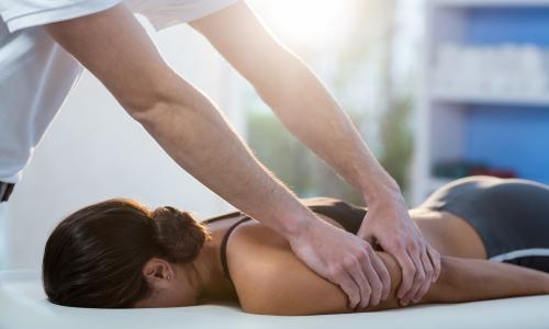 Lass dich kneten: Zum Sinn und Zweck von Sportmassagen Thumbnail