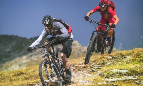 Wir suchen 6 Tester/-innen für das Numinis E-Mountainbike von Centurion!