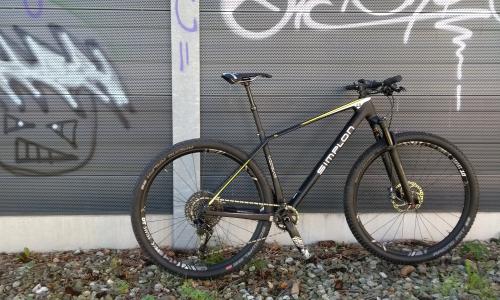 Ritt auf der Rasierklinge: Das Simplon Razorblade SL im SPORTaktiv-Bikecheck