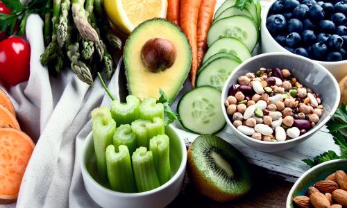 Basische Ernährung: Auf Tierisches öfter verzichten zahlt sich aus