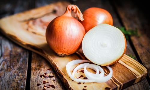 Scharf & gesund: Diese Heilkräfte stecken in der Zwiebel