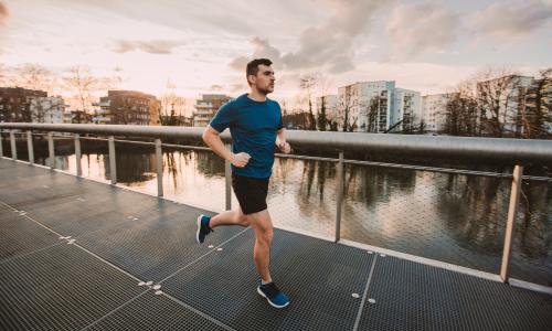 Aktiv im Urlaub: Sportmöglichkeiten und Fitnesstipps für den Städtetrip