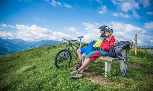 Luft und Liebe: Wie gemeinsames Biken deine Beziehung aufpeppt
