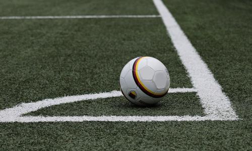 © Fotograf / pixabay.com Fußballwetten sind zurück: Wie man auf die Königsklasse Fußball wettet