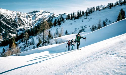© Fotograf / Scarpa Die Hoffnung im Aufstieg: Chancen und Risiken des Skitouren-Booms
