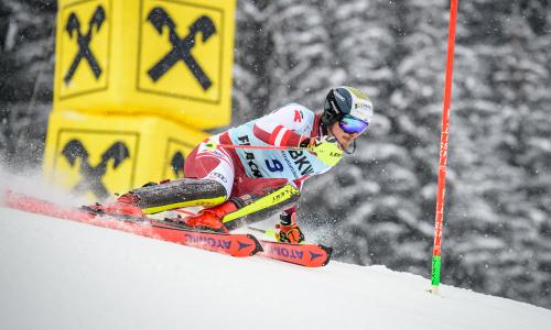 © Fotograf / Skiweltcup Flachau / C. Huber / Manuel Feller auf dem Weg zu seinem allerersten Weltcup-Sieg Österreicher Festspiele beim Skiweltcup in Flachau!