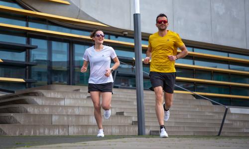 Pünktlich zum „Wings for Life World Run“: Salomon bringt zwei neue Laufschuh-Highlights für 2021