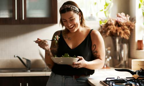 © iStock / PeopleImages Gesund & nachhaltig zur Wunschfigur: Diese 5 Tipps helfen dir dabei