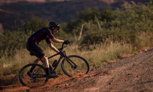 Giant: GIANT Revolt Advanced 2 &amp; Liv Devote Advanced