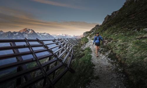 Stubai Ultratrail 2021: Hutter siegt in Rekordzeit auf dem Stubaier Gletscher