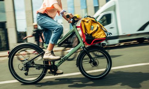 Schultasche voraus! SPORTaktiv testet das neue woom NOW