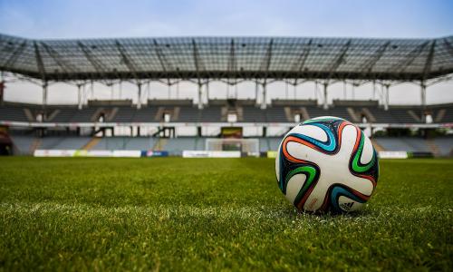 © Pixabay / jarmoluk Echtes Kraftfutter: Beste Energiequelle für Fußball-Profis