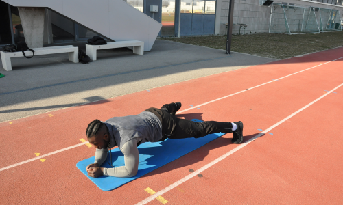 Kraft-Ausdauer-Zirkel: Push dich ans Limit!