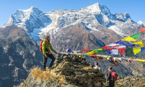 © Fotograf / Unsplash / Sebastian Pena Lambarri Ausrüstung für eine Trekkingtour in Nepal: Was wird gebraucht?