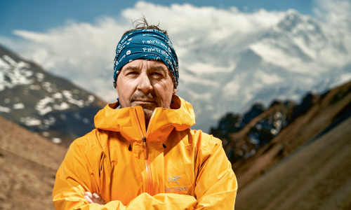 © Fotograf / Thomas Sattler / FAIR AM TRAIL. Ausgetretene Pfade sind nicht seins. Stattdessen will Günter Mussnig eine neue, fairere Art des Reisens ermöglichen. Reisen für eine bessere Welt: Günter Mussnig über Nepal und die Zukunft im Outdoor-Tourismus