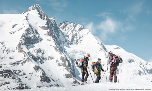 © Hersteller / Koch alpin / Sandra Lahnsteiner-Wagner / Mathäus Gartner für @shadesofwinter x Bergwelten contour-Freetouring Camps: Experience the Backcountry!