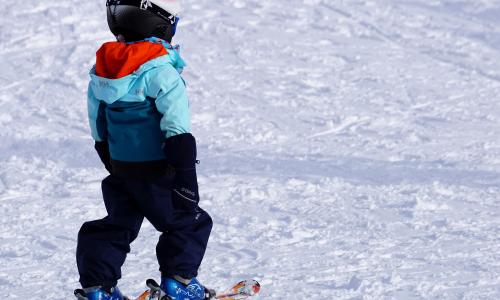 © Fotograf / pixabay.com @ suju-foto (CC0 Creative Commons) / Im Berchtesgadener Land gibt es für kleine Skifahrer viele Übungshügel. Abseits der Menschenmassen: Skigebiete im Berchtesgadener Land