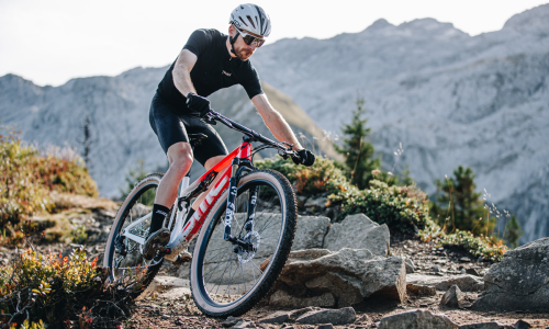 The legacy continues: BMC präsentiert die brandneue Fourstroke-Familie