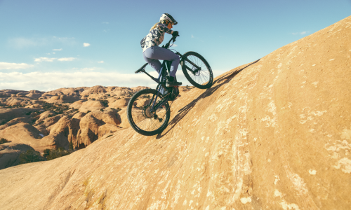© Fotograf / Scott Markewitz Photography Inc. Noch robuster & noch spaßiger: Das Cannondale Moterra und Moterra LT