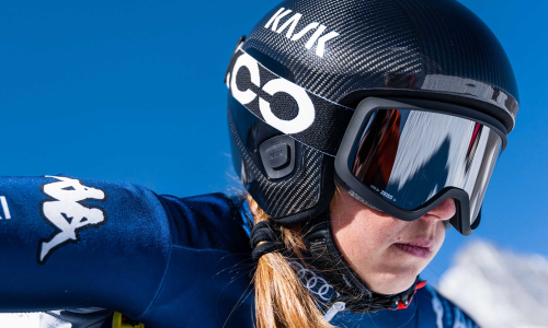 Perfect Match: Der neue Rennskihelm Omega von KASK und die Schneebrille KOO Eclipse bilden ein Dreamteam