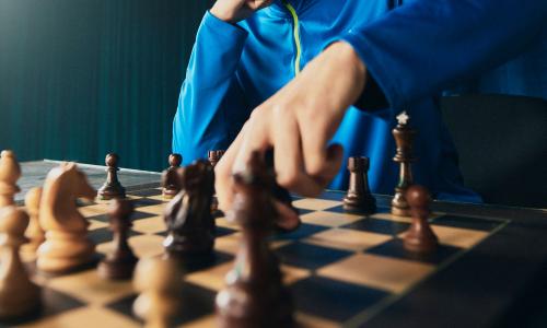 Asics-Studie zeigt: Sport kann selbst die klügsten Köpfe mental stärken und die Leistungsfähigkeit verbessern