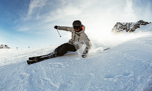 © Fotograf / Völkl / Syo van Vliet All day long: Wann Allmountain-Ski die Richtigen für dich sind ...