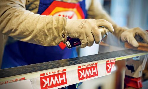 Self-Service: Vom Wachsen und Schleifen von Ski und Snowboard