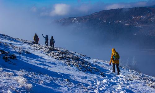 Wandern im Winter: Outdoor gegen Kälte geschützt