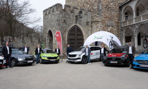 © Fotograf / Expa Pictures / Die Teamchefs im Schloss Rothschild. Tour of Austria: Die Österreich Rundfahrt ist zurück!