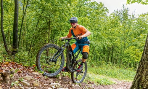 © SPORTaktiv / Thomas Polzer Uphill-Künstler: Fahrtechniktipps für (E-)Bike-Touren auf und zu den Trails