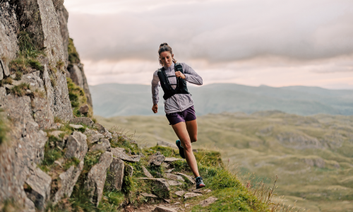 Eingepackt: Trailhosen, -westen und Laufgürtel, die Stauraum für unterwegs bieten