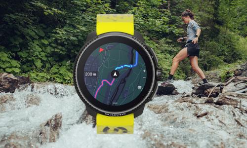 Gewinnspiel: Wir verlosen eine Suunto Race GPS-Sportuhr!
