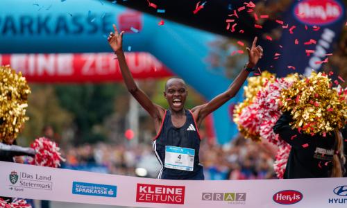 NEUER STRECKENREKORD beim 30. GRAZ MARATHON