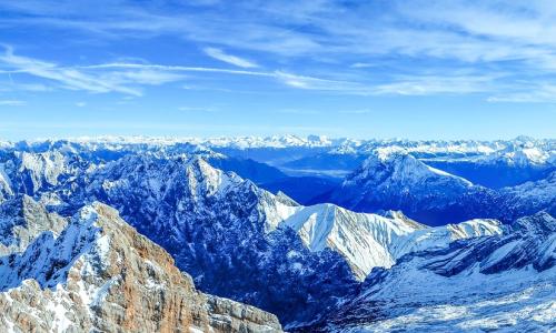 Skifahren, Skitouren gehen & Co.: Die perfekte Vorbereitung für einen Urlaub in der Tiroler Zugspitz Arena