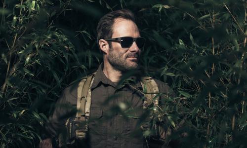 Otto Bulletproof und gloryfy: Star der Youtube- und Abenteuer-Szene gestaltet innovative Brillen