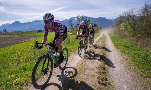 Weltklasse Premiere des UCI Wörthersee Gravel Race