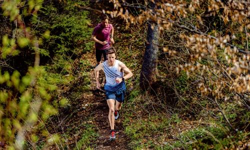 Bei heimischen Berglauf-Profis nachgefragt: Was braucht es alles auf den Trails?