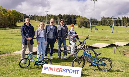 INTERSPORT appelliert: Sportprogramm statt Instagram