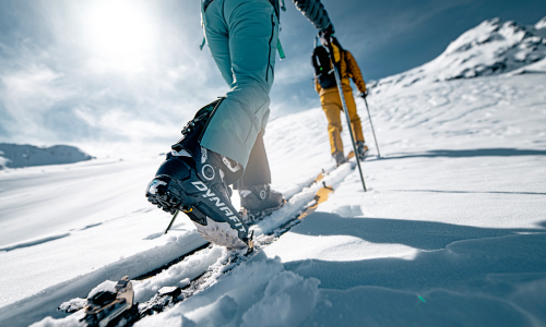 Goldene Mitte: Allround-Tourenskischuhe für Auf- und Ab im Fokus