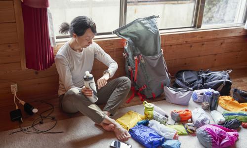 Checkliste: Was in den Wanderrucksack gehört