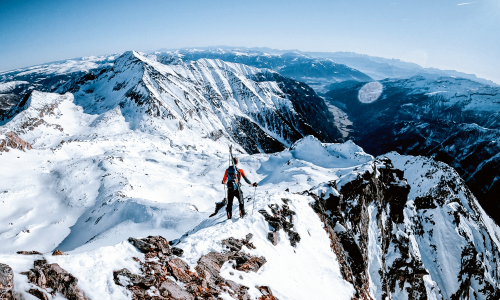 Das Grande Fi(r)nale: Schönheit und Gefahren der „magischen“ Firnzeit auf Tourenskiern