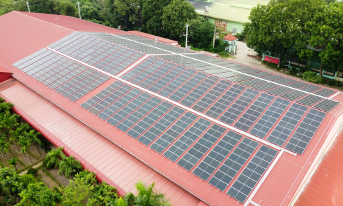 Outdoor-Ausrüster Tatonka produziert komplett Outdoor- Ausrüster Tatonka produziert zu 100% mit Solarstrom