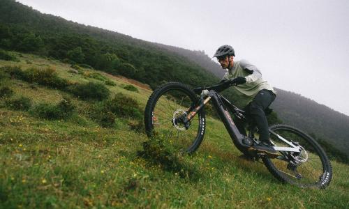 BH verbindet den Lynx-Spirit mit BOSCH Power: Das neue iLynx+ NX