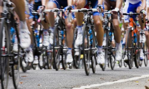 Nachspiel von Schriftsteller Egyd Gstättner: Tour de France - Chapeau!