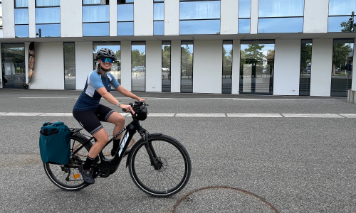 Der Regen kann einpacken: SPORTaktiv Ambassador Anita testet den ORTLIEB Vario Lite