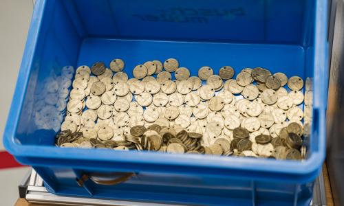 Hinter Hightech stecken Menschen: 100 Jahre busch+müller