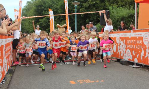 Kleine & große Spitzenathleten beim Sonnentherme Family Run 2025 in Lutzmannsburg am Start!
