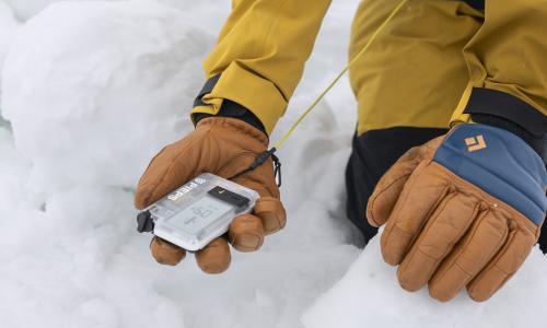 Das beste LVS-Gerät für 2025? Das neue PIEPS MINI IPS im Check