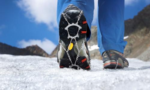 Sicher durch den Winter: Mit Snowline Spikes für die kalte Jahreszeit